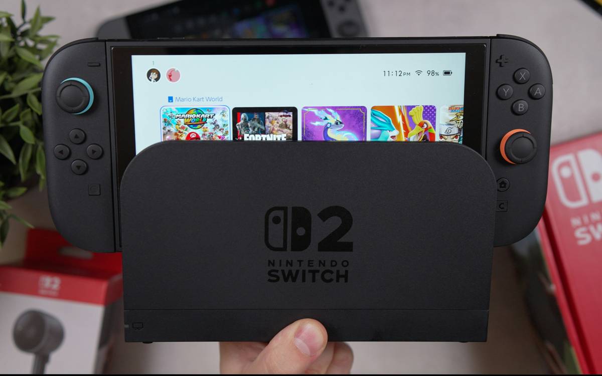 nintendo switch game controller adapter connected to pro controller and dock